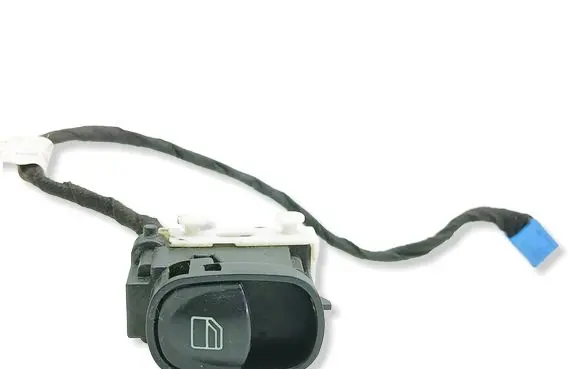 Mercedes-Benz C W203 Electric window control switch A2038200210 501807 050204S04