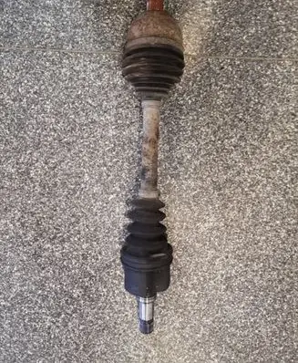 Peugeot 807 Front driveshaft