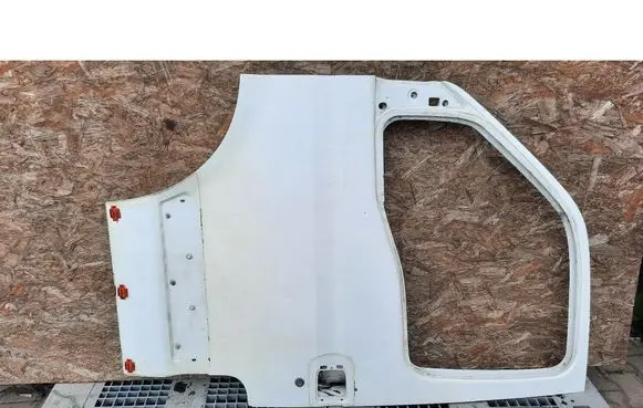 Iveco Daily 3rd gen Front door