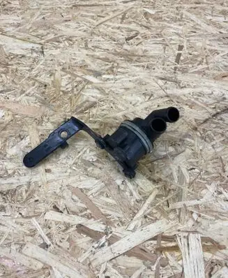 Volkswagen PASSAT B7 Electric auxiliary coolant/water pump 5N0965561A