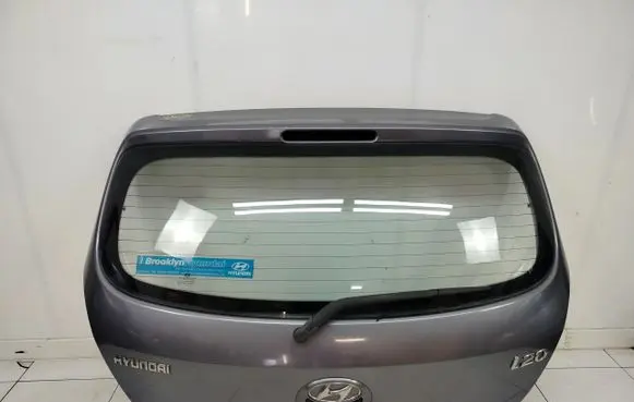 Hyundai i20 (PB PBT) Tailgate/trunk/boot lid 42R18