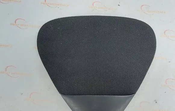 Mercedes-Benz CLC CL203 Dash center speaker trim cover A2038302518