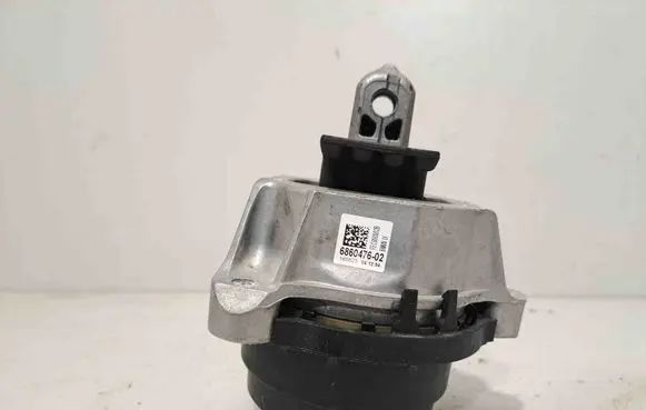 BMW X5 G05 Engine mount bracket 6860476