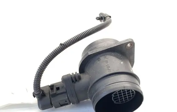 Skoda Fabia Mk1 (6Y) Mass air flow meter 