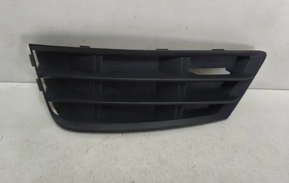 Audi A4 S4 B9 Front bumper lower grill 8W0807681