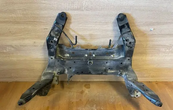 BMW 1 F40 Front subframe 6872729