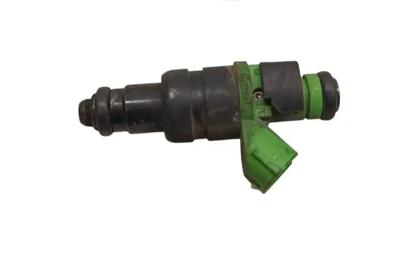 Skoda Superb B5 (3U) Fuel injector 06B906031A