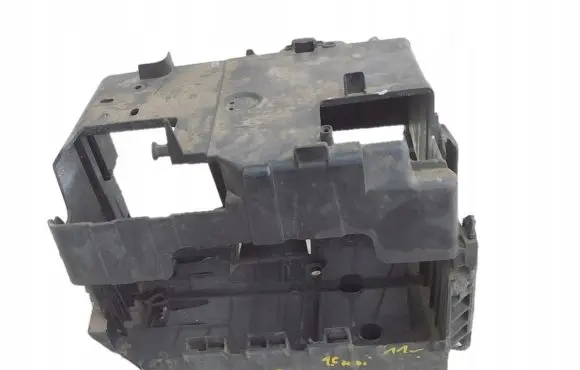 Peugeot 508 Battery tray 