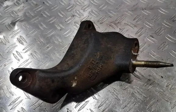 Chevrolet Lacetti Engine mounting bracket 96550271