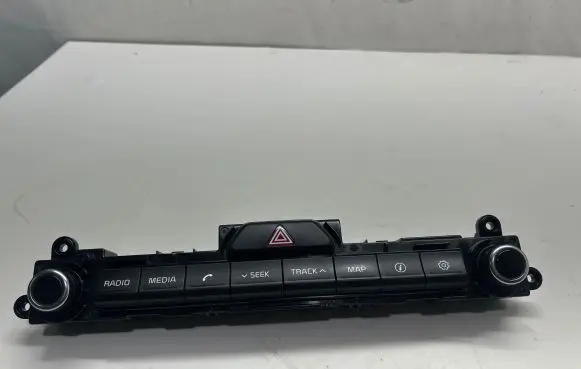 KIA Sportage Head unit multimedia control D996568020