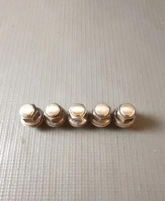 Toyota C-HR I Nuts/bolts 