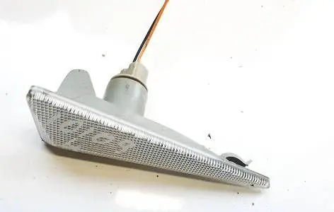 Renault Scenic II - Grand scenic II Front fender indicator light 8200633416