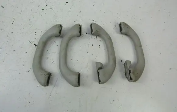 Volkswagen Polo III 6N 6N2 6NF Front interior roof grab handle 