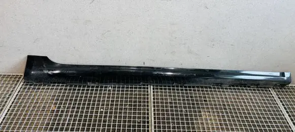 Audi A5 Sill 8W8853860