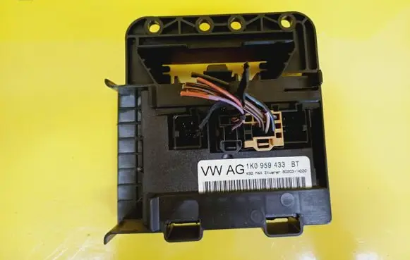 Volkswagen Golf V Comfort/convenience module 1K0959433BT