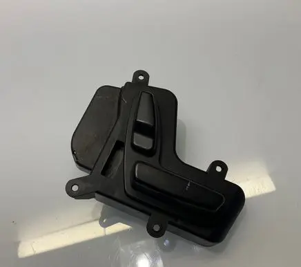 Mercedes-Benz CLS C219 Seat control switch 2198200210 030001 03465805