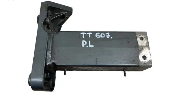Audi TT TTS Mk2 Front bumper shock/impact absorber 8J0806109D