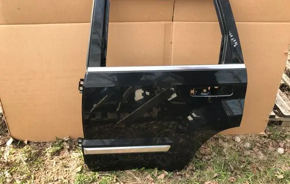 Jeep Grand Cherokee (WK) Rear door
