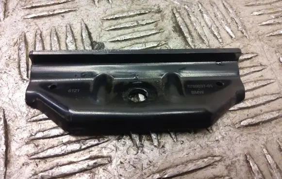 BMW X2 F39 Battery bracket 8780037