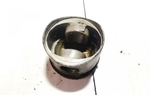 Ford Focus Piston 