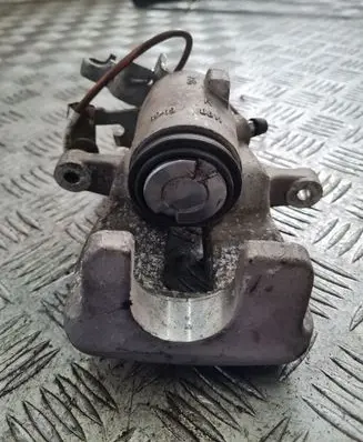 Volkswagen Caddy Rear brake caliper