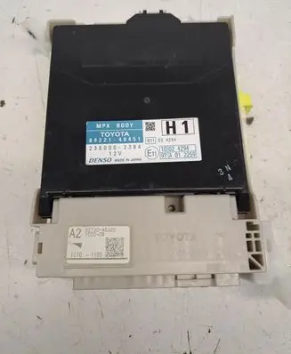 Lexus RX 330 - 350 - 400H Fuse box set 8922148451 2380002384