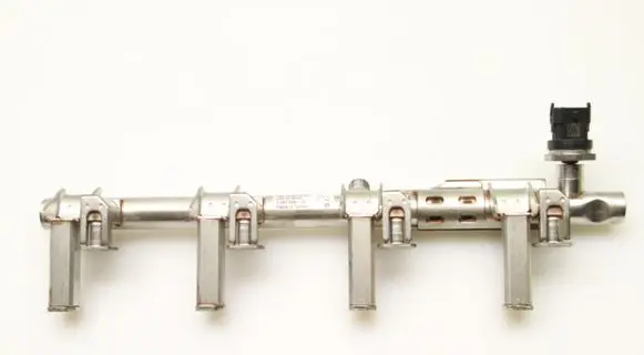 Ford Fiesta Fuel main line pipe CJ5G9H487BA