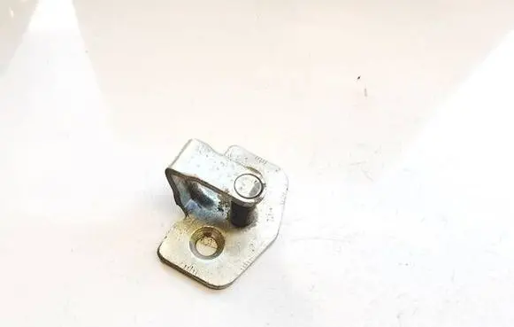 Opel Astra H Front door lock loop/hook striker 