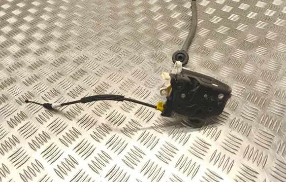 Audi A6 S6 C7 4G Front door lock 8J1837016C 24311119