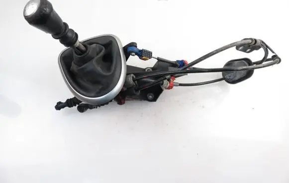 Nissan Qashqai Gear shifter/selector 