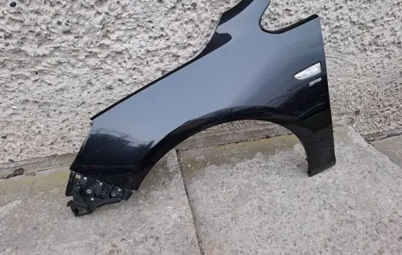 Opel Astra J Fender 