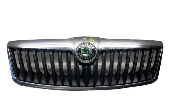 Skoda Octavia Mk2 (1Z) Front bumper upper radiator grill 1Z0853651C