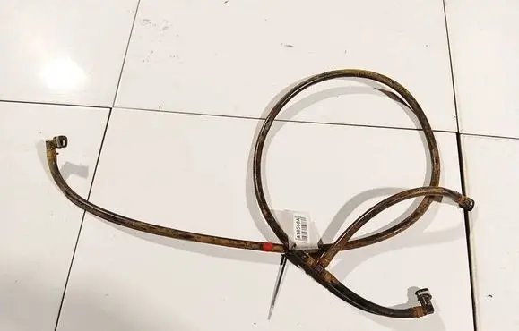 Nissan Note (E11) Engine coolant pipe/hose