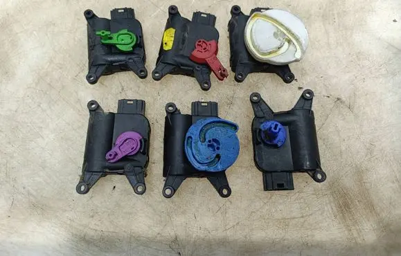 Seat Exeo (3R) Air flap motor/actuator 0132801322 8E1820511F 8E1820511
