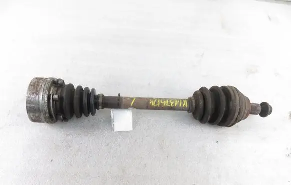 Seat Leon (1P) Front driveshaft 