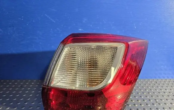 Rear/tail lights