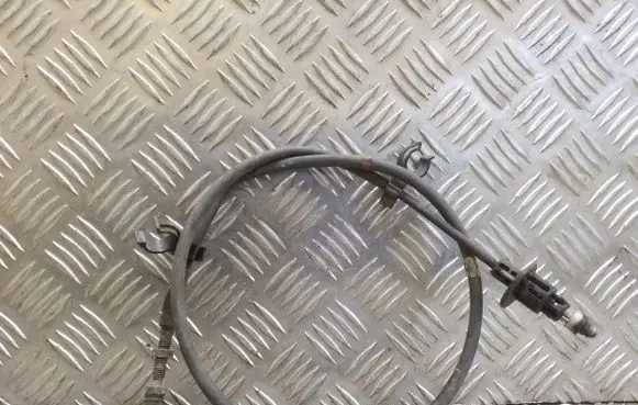 Subaru Legacy Throttle cable 