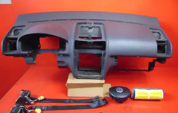 Volkswagen Touran I Airbag set with panel 