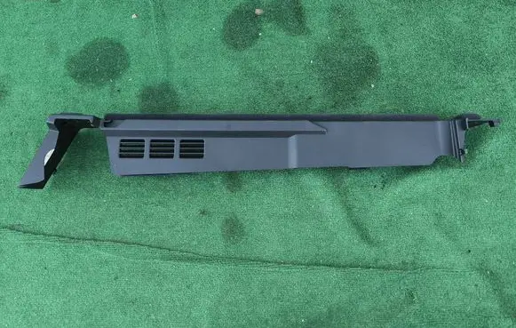 Volkswagen Touareg III Other trunk/boot trim element 760858832Q