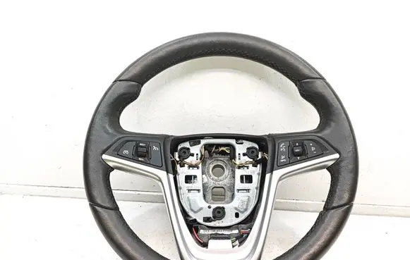 Opel Meriva B Steering wheel 13387038 308007499P10AB 0060010935