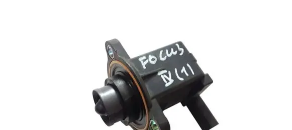 Ford Focus Turbo solenoid valve CJ5G9U465BA 70461501