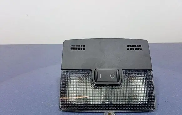 Audi A6 Allroad C5 Boot/trunk interior light 4B0947105C
