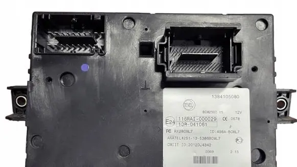 Citroen C3 Fuse box set 1384105080