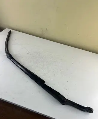 Citroen C5 Front wiper blade arm