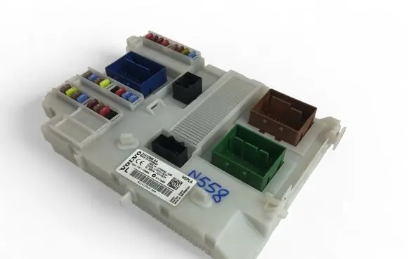 Volvo V60 Fuse module 31412969AA