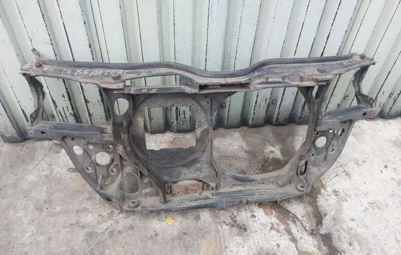 Volkswagen PASSAT B5 Radiator support slam panel