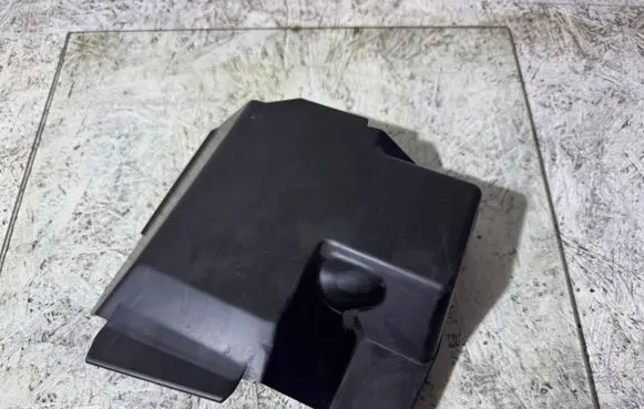 Ford Focus C-MAX Battery box tray cover/lid 3M5112B687BC 3M5112B687