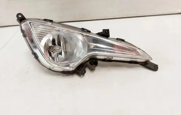 Hyundai i40 Front fog light 92202-3Z010