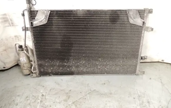 Volvo V70 A/C cooling radiator (condenser) D174