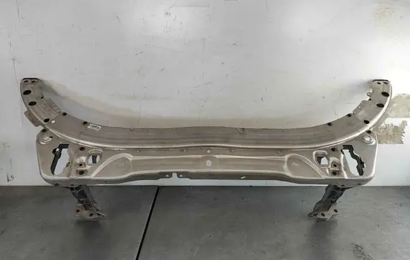 Mercedes-Benz C AMG W205 Top upper radiator support slam panel A2056203201